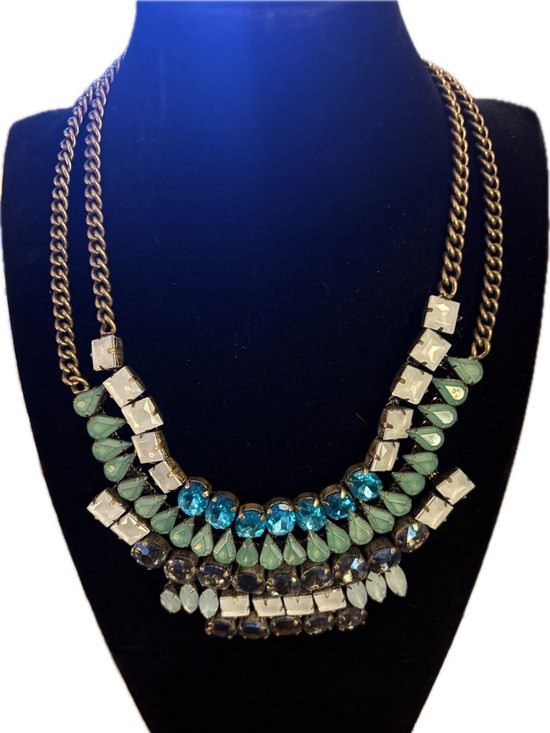 Banana Republic Jewelry - Vintage-Vibe Banana Republic Rhinestone Necklace